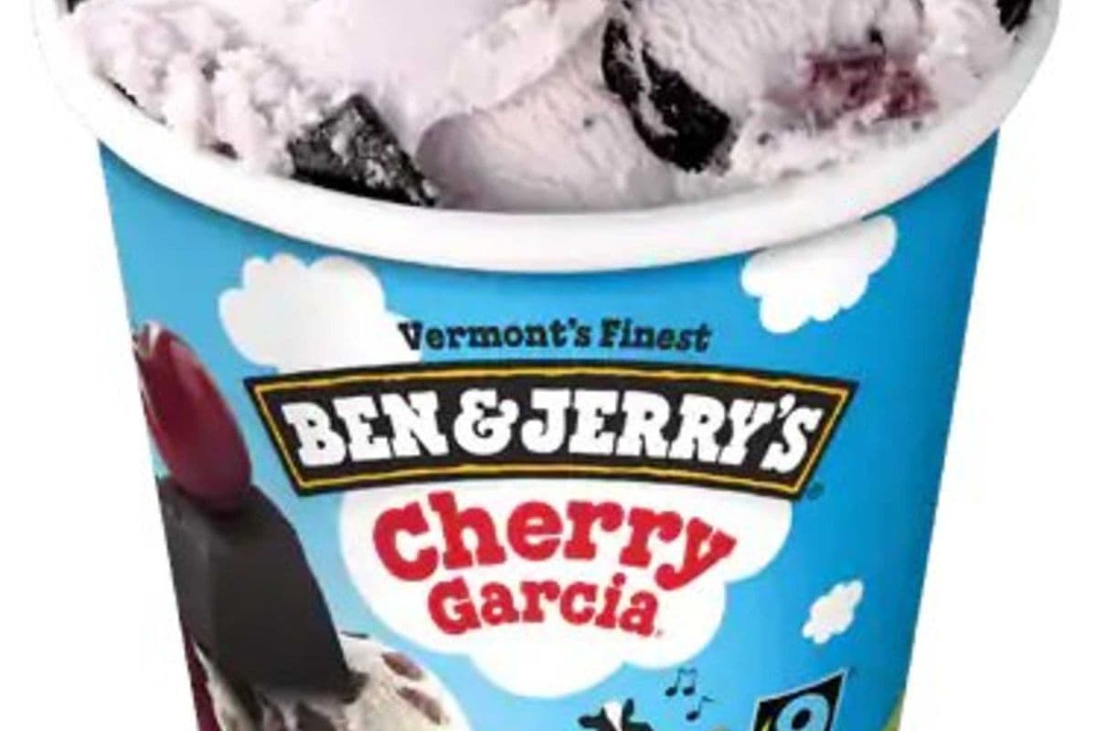 Ben and Jerry's Cherry Garcia (473 ml)