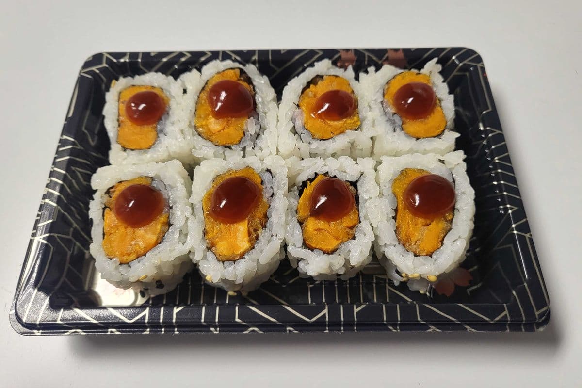 VR4. Tempura Yam Roll (8 pcs)