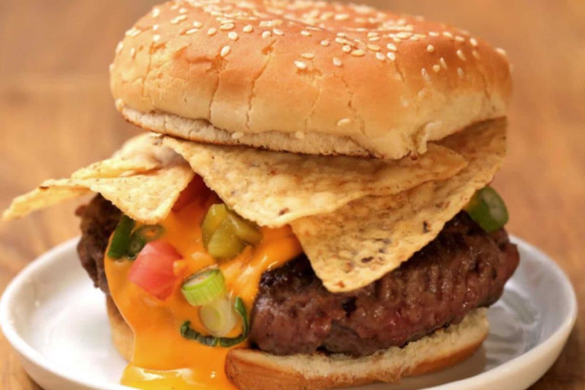 Nacho Nacho Burger