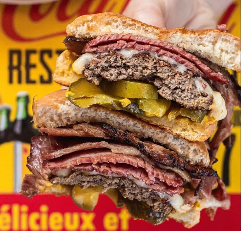 The RU-BN Burger / Burger Le RU-BN