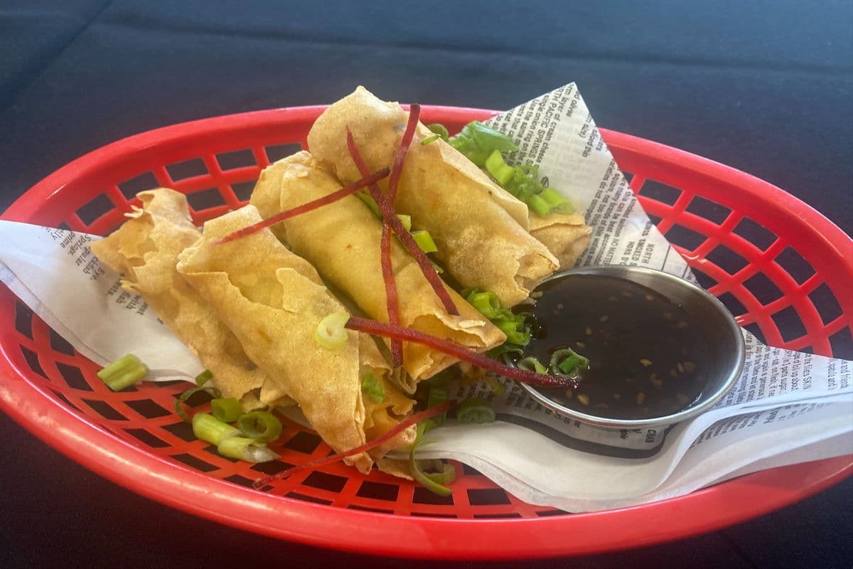 Vegetable Spring Rolls (7 pcs)