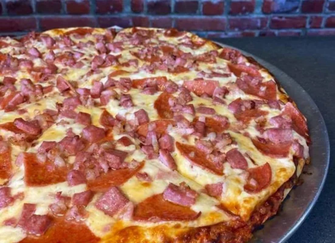 Large Vern's Meat Lovers Pizza