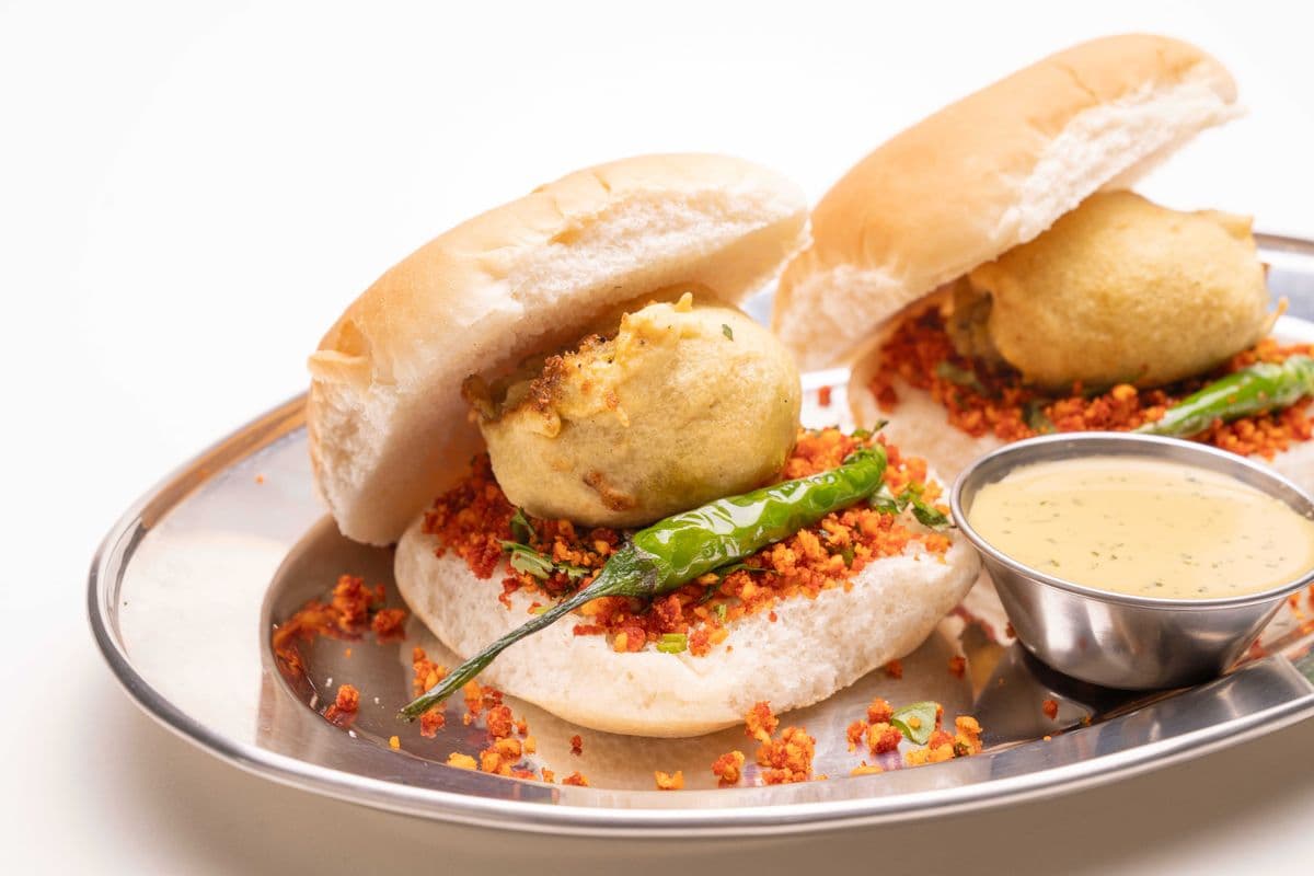 Bombay vadapav (2 mcx)