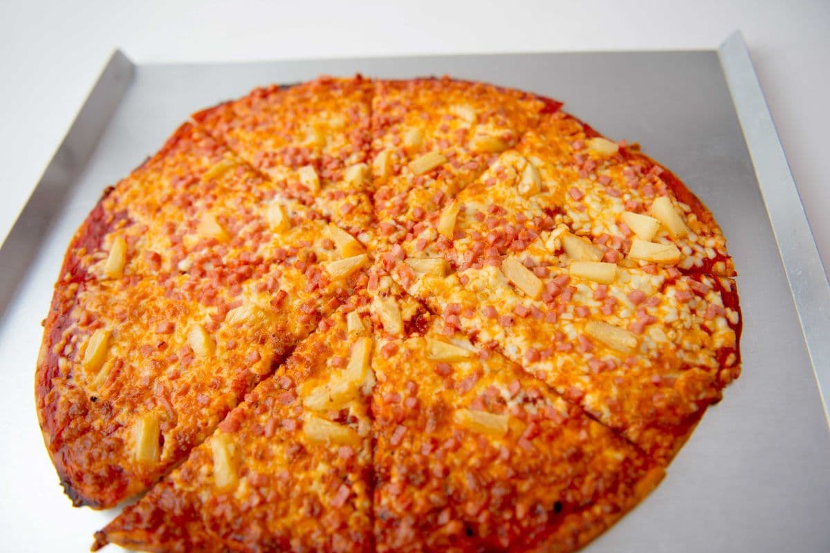 Aloha Hawaiian Pizza