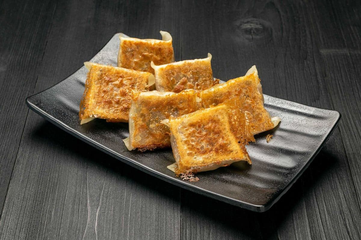 Impossible Gyoza (6 pcs.) *Vegan*