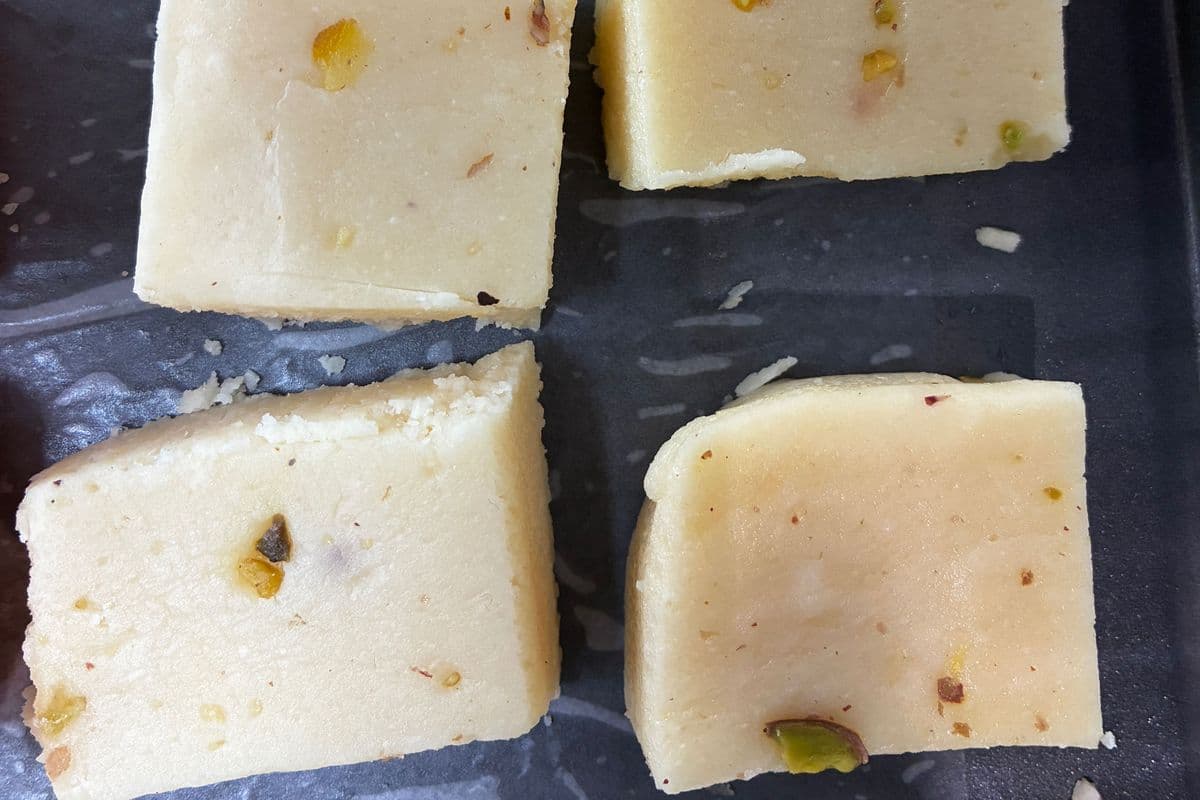 pista barfi 1pc