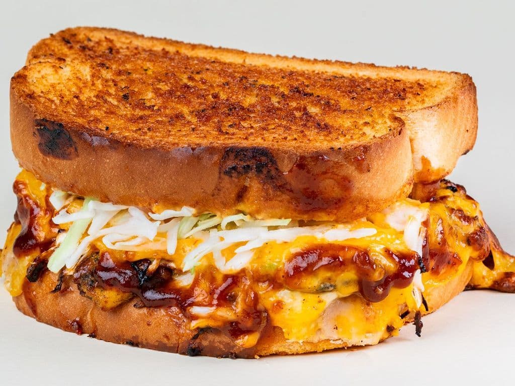 Grilled cheese Poulet BBQ