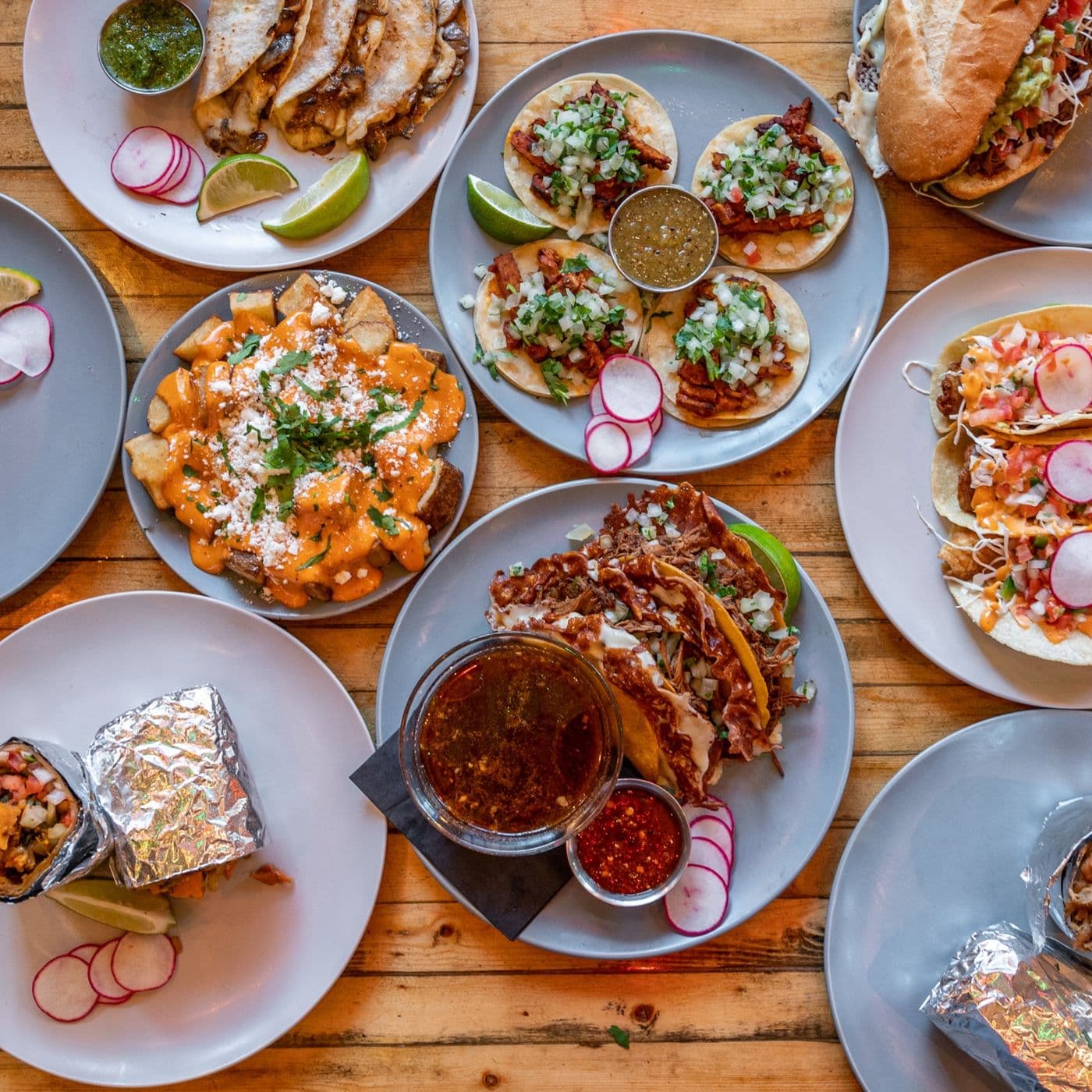 Tres Carnales Taqueria - DNU