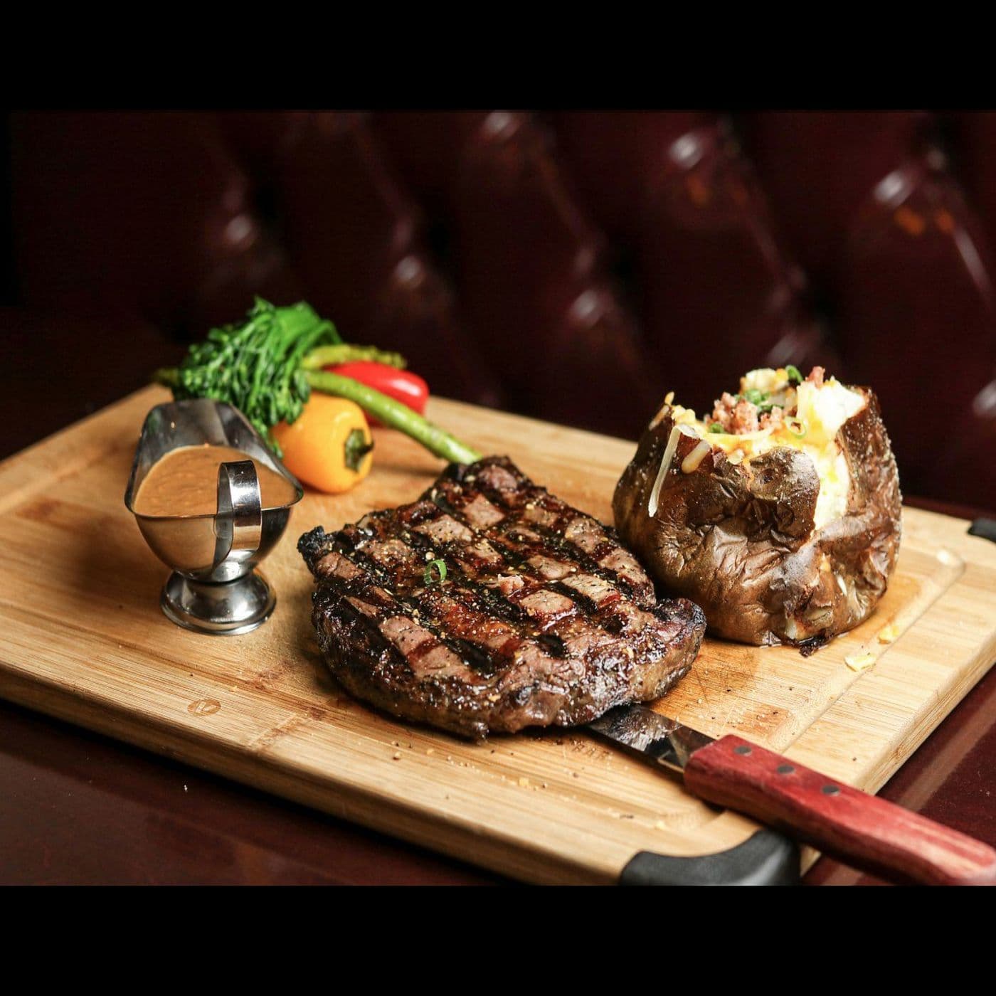 Boeuf Cochon Steak House - DNU