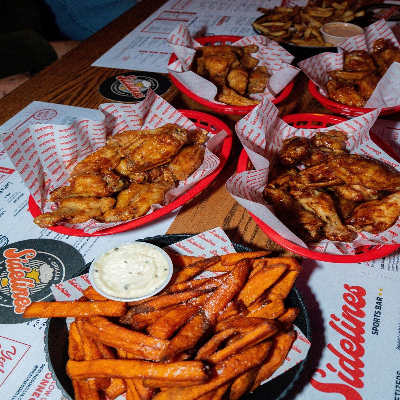Sidelines Sports Bar 