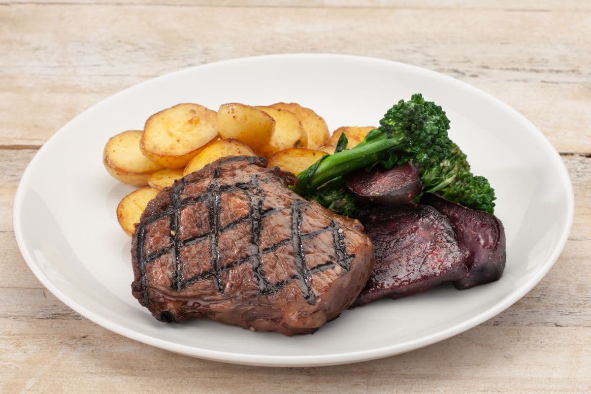 Honey Garlic Sirloin (9oz)