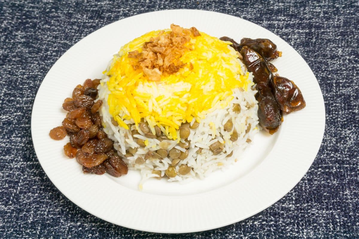 Adas Polow (Persian Lentil Rice)