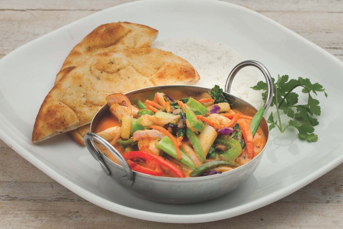 Red Thai Curry Bowl With Chicken