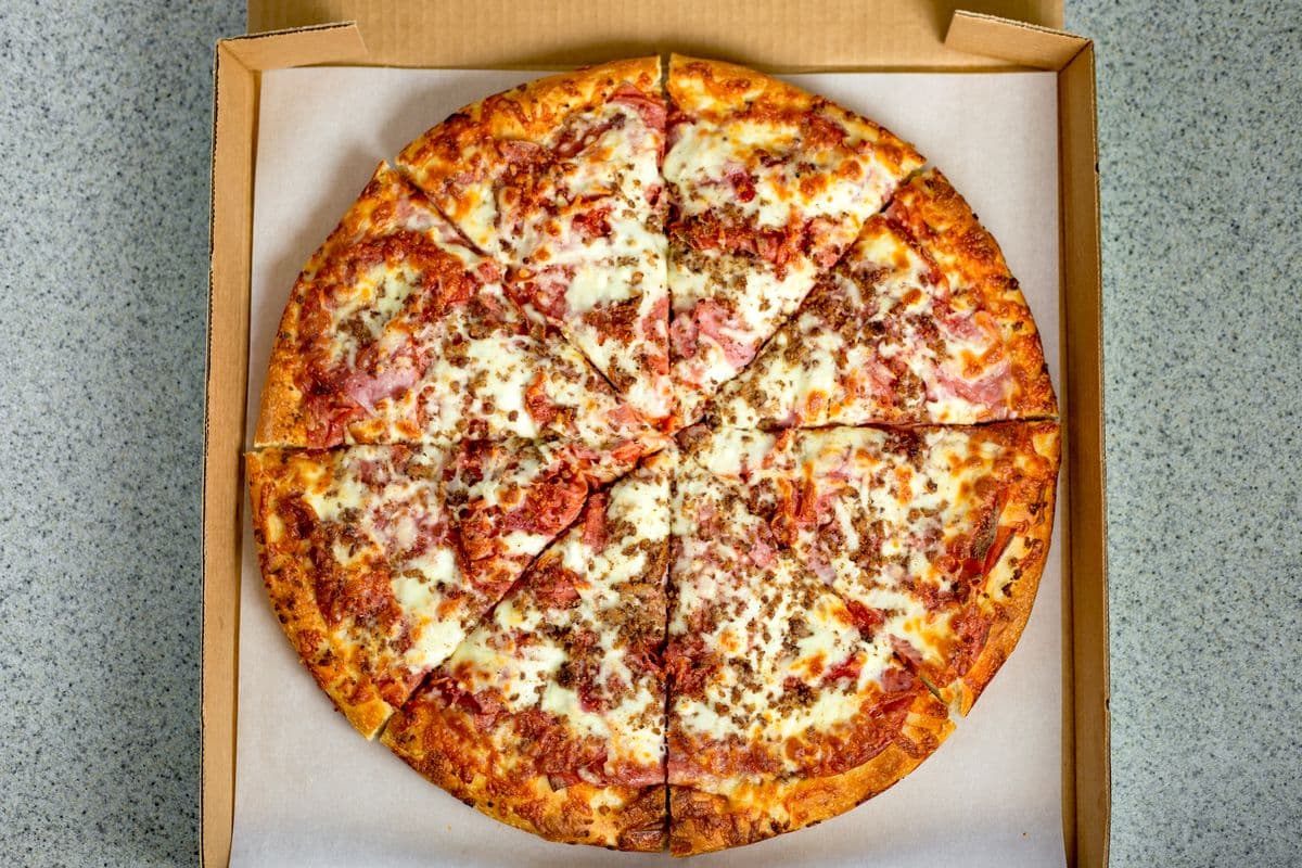 15" T-Rex Original Thick Pizza