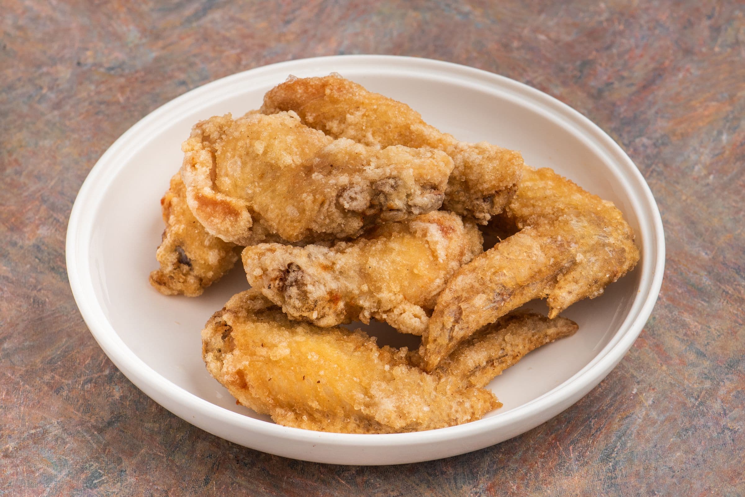 318. Deep-Fried Chicken Wings (6 pcs)