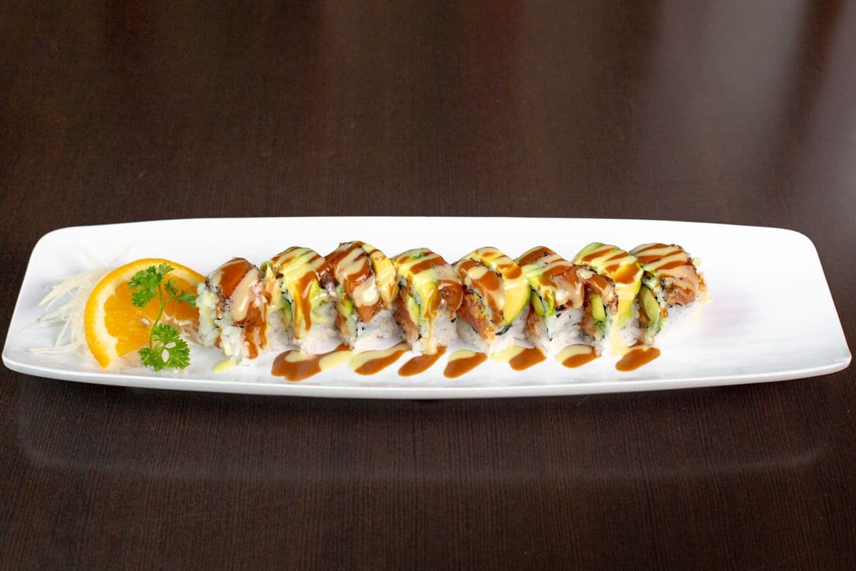 230. Crazy Salmon Roll (8 pcs)