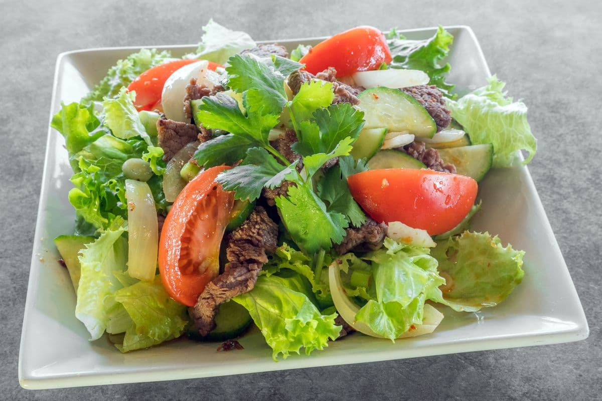 08. Beef with Aromatic Herbs