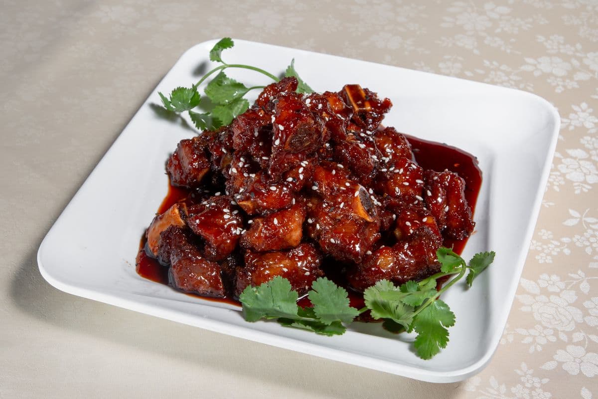 5. Pork Spareribs with Brown Vinegar Sauce 镇江香骨