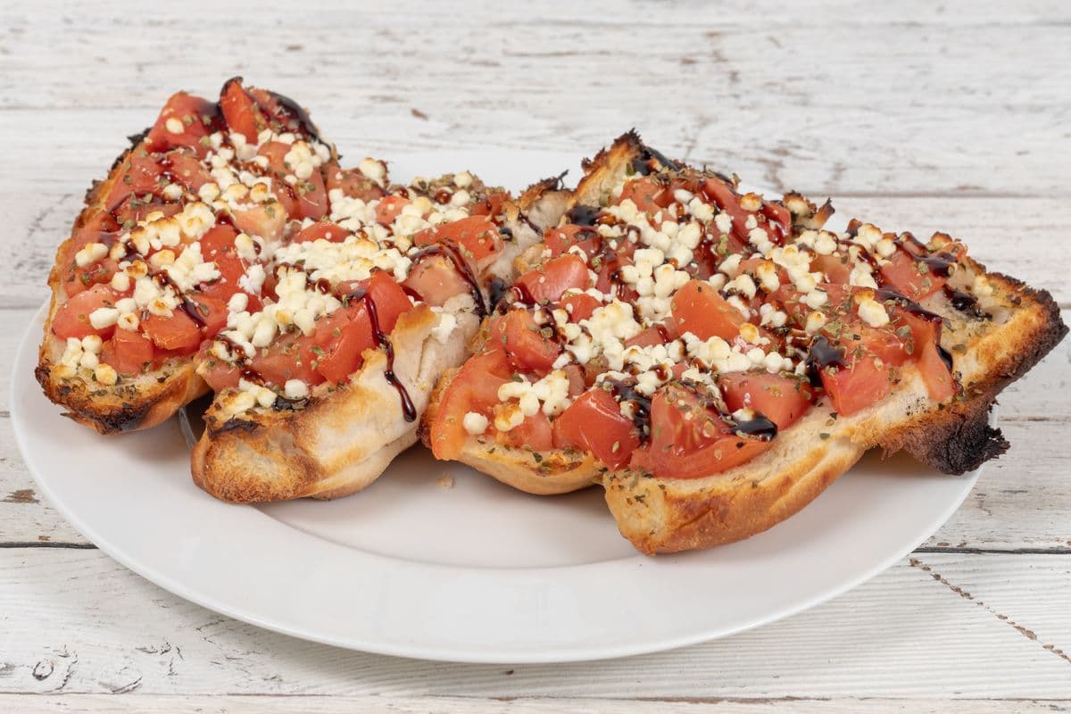 Bruschetta with Cheese