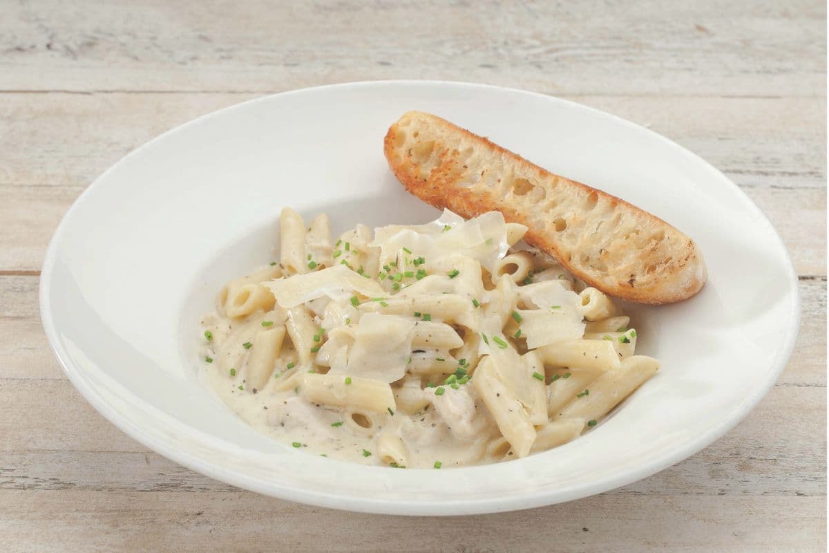 Herb Chicken Alfredo