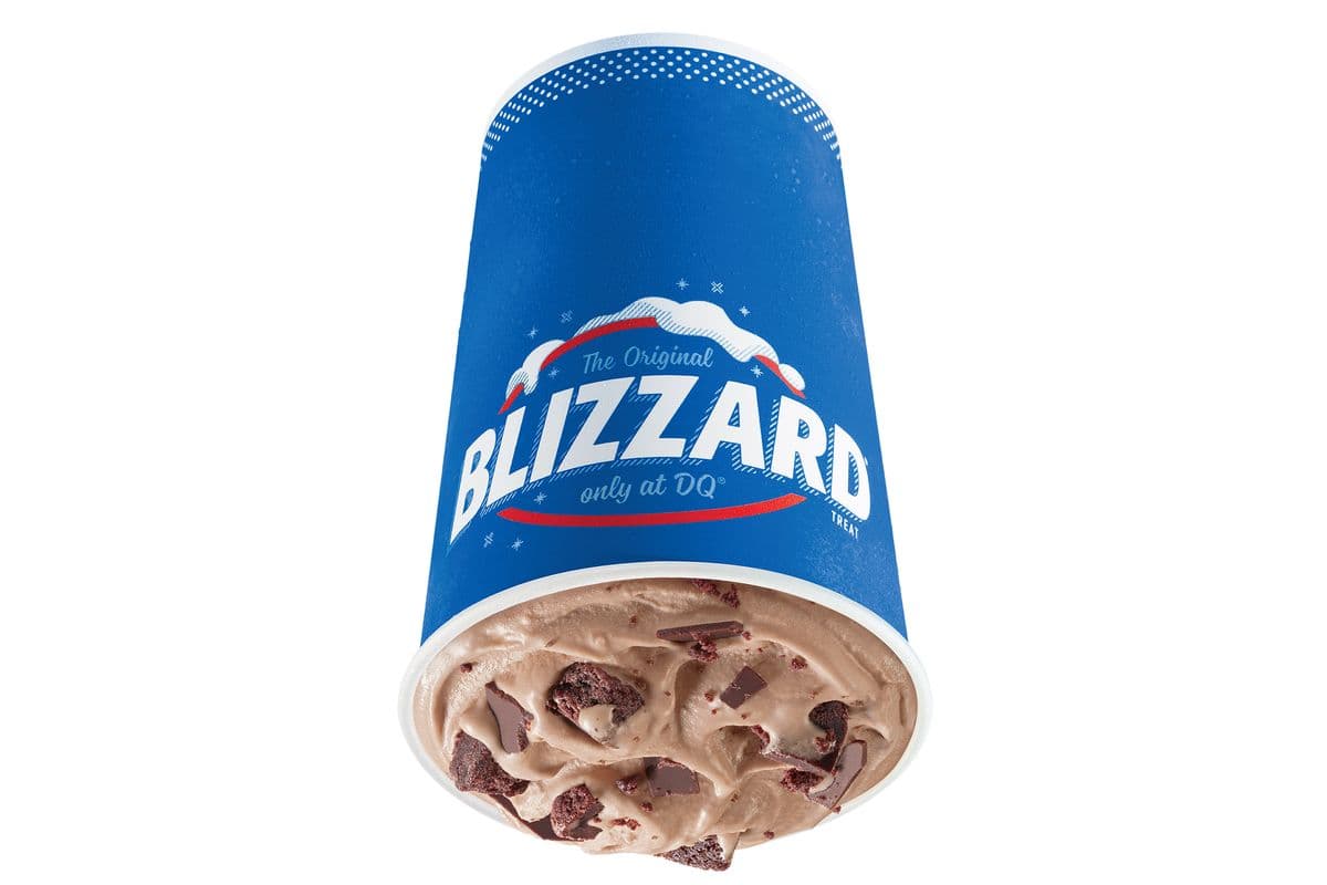 Choco Brownie Extreme Blizzard® Treat