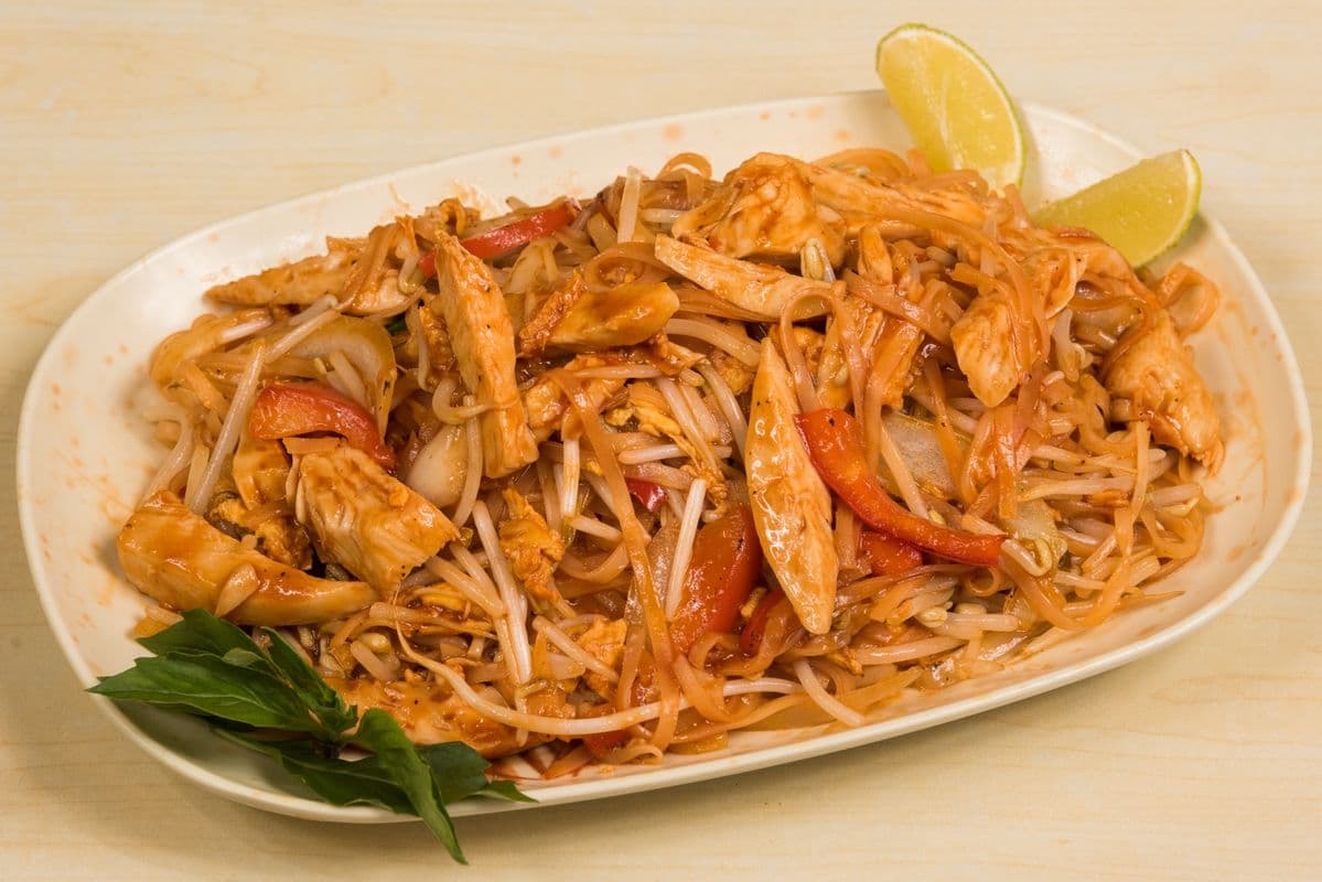 N1. Pad Thai