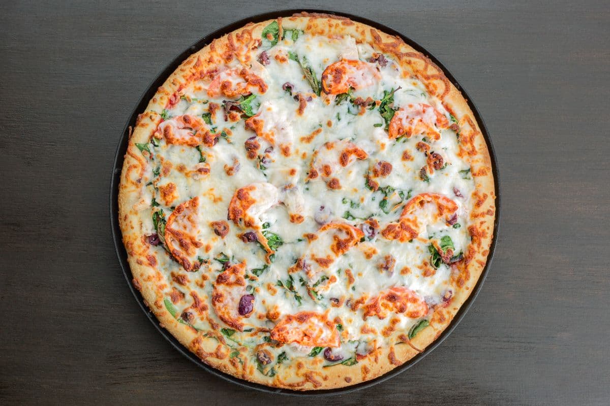14" Large Mediterranean Pizza