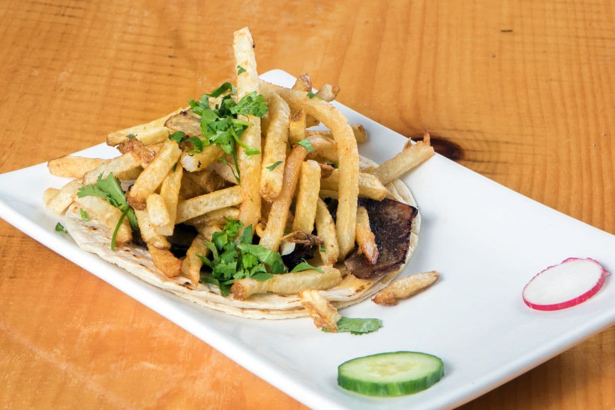 Taco à la langue de boeuf / Beef Tongue Taco