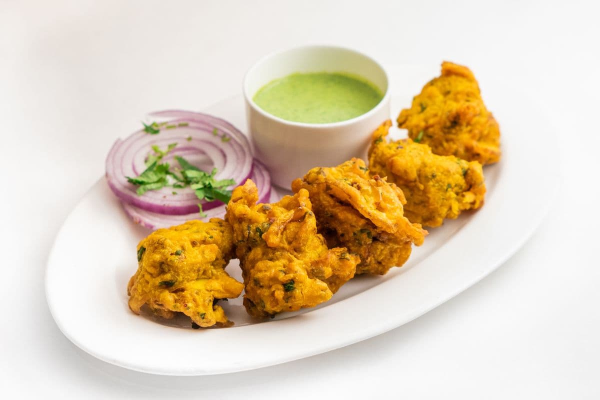 Assorted Vegetable Pakora (8 pcs)