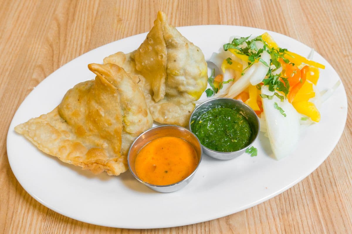 Vegetable Samosa (2pcs)