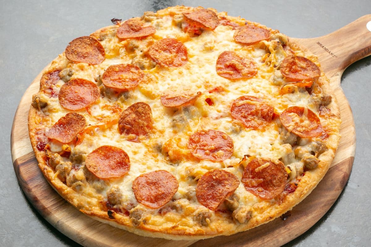 14" Primo Capicolla Pizza (Large (14"))