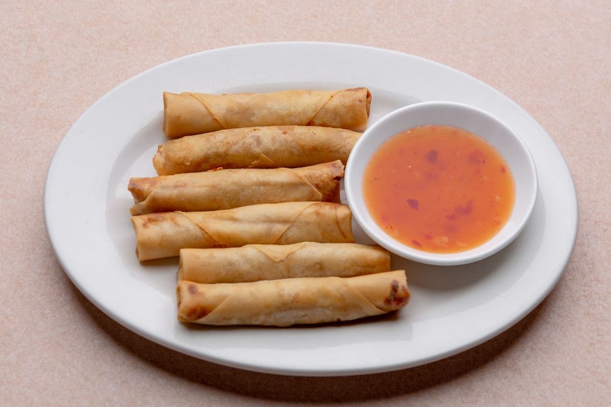 Vietnamese Pork Fried Egg Rolls - Cha Gio Thit Heo (6 pcs)