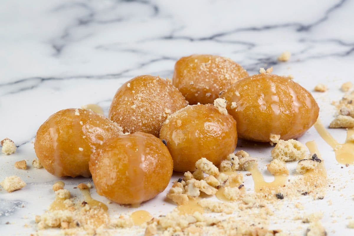 Loukoumades (12 pcs)