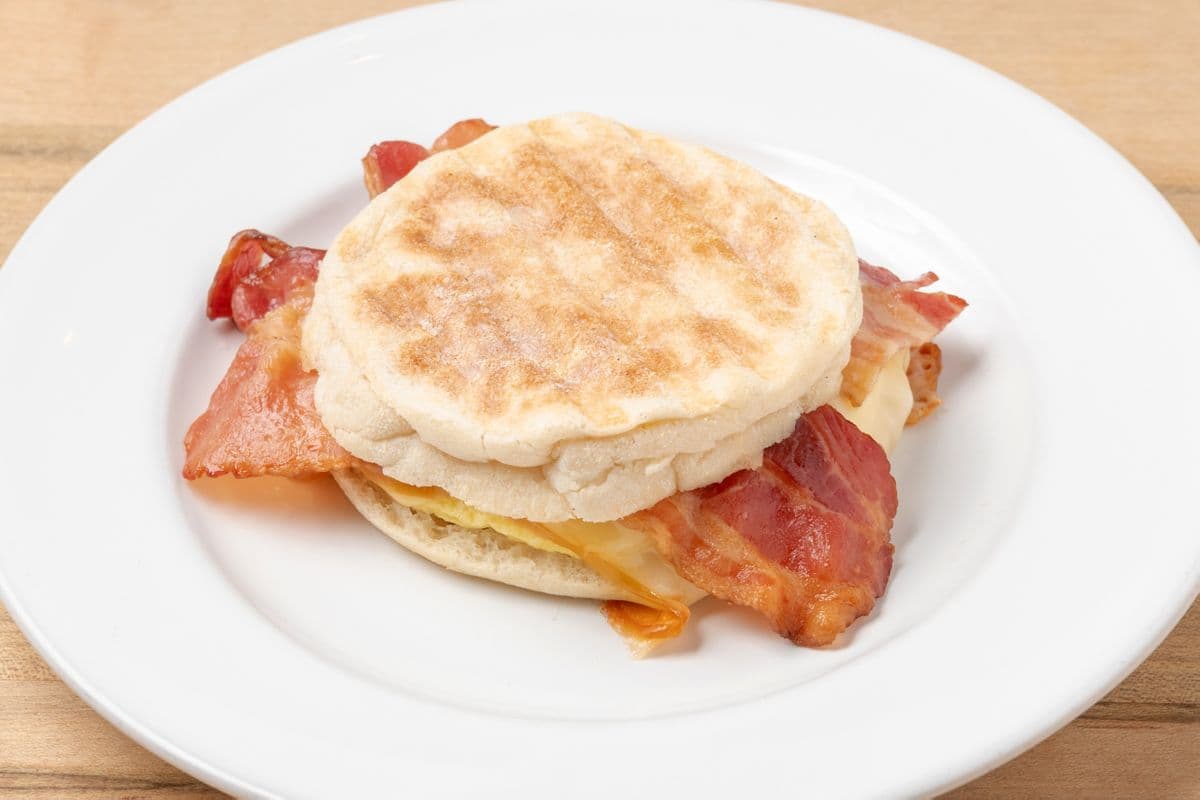 Bacon Breakfast Sandwiches