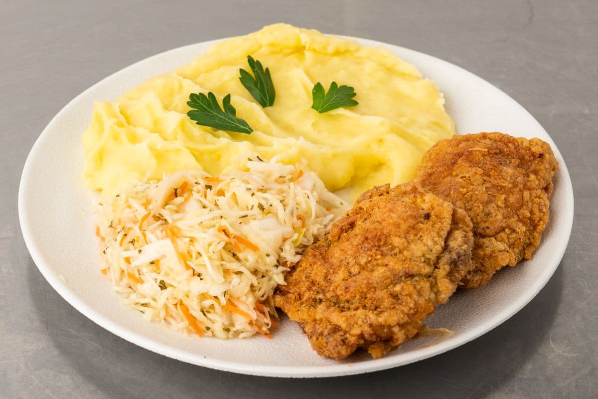 Fried Chicken Thigh (2 pcs) Meal