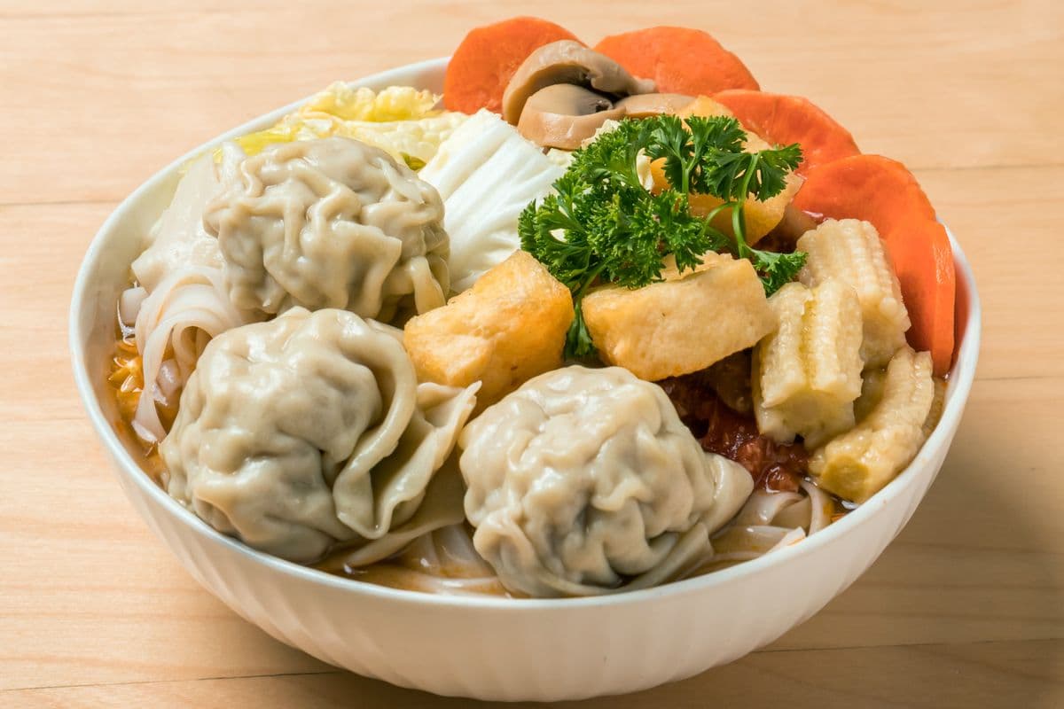 Thai Sweet-and-Sour Soup with Pork Wonton (3 pcs) Soup