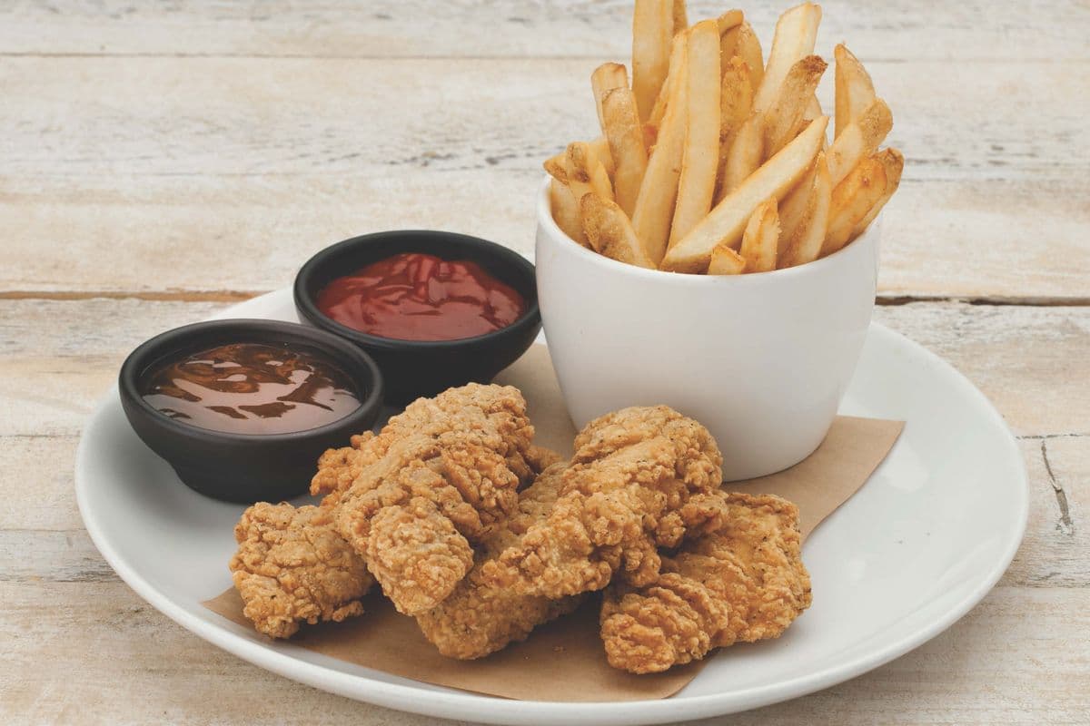 Chicken Tenders & Fries