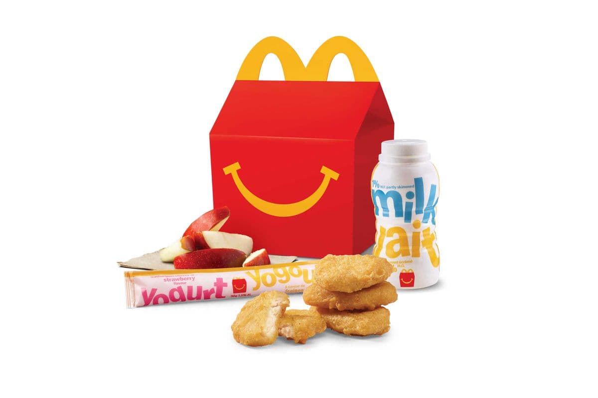 Happy Meal 4 McNuggets with Apple Slices [280-410 Cals]