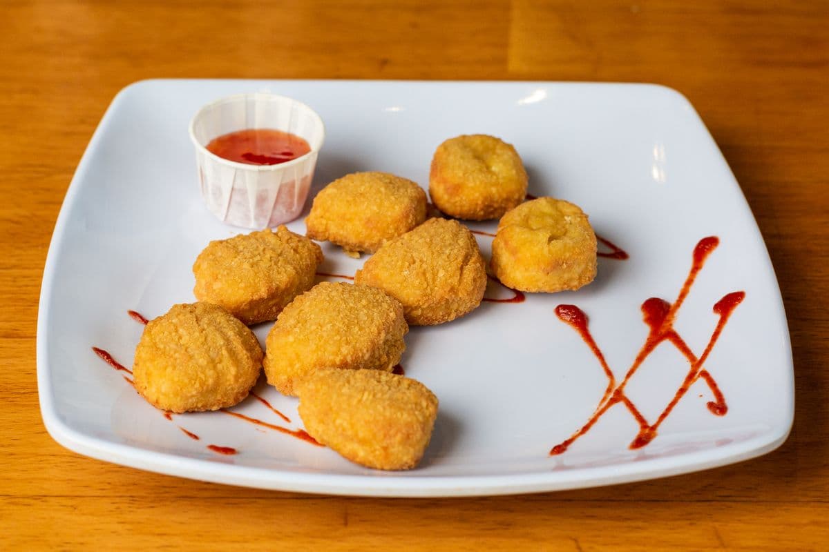 C3. Chicken Nuggets (8 pcs)