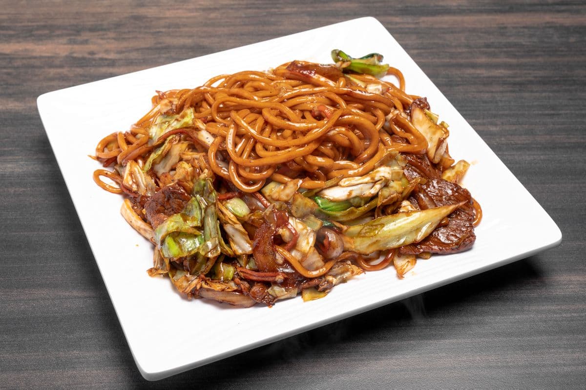 201. Signature Friar Stir-Fried Noodles 大槐树炒面