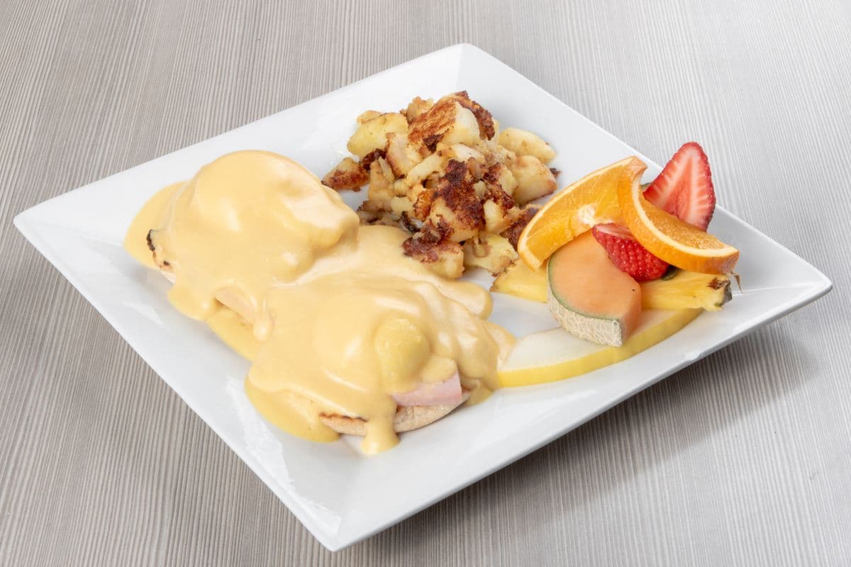 Oeufs Bénédictines Classique / Classic Eggs Benedict
