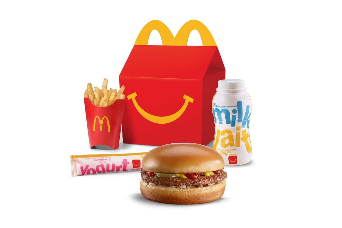 Happy Meal Hamburger with Mini Fry [390-500 Cals]