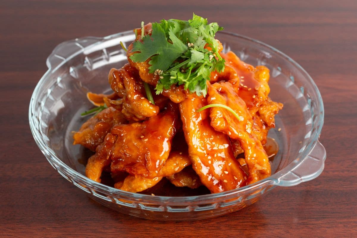 73. Sweet-and-Sour Crispy Pork 锅包肉 (23.99)