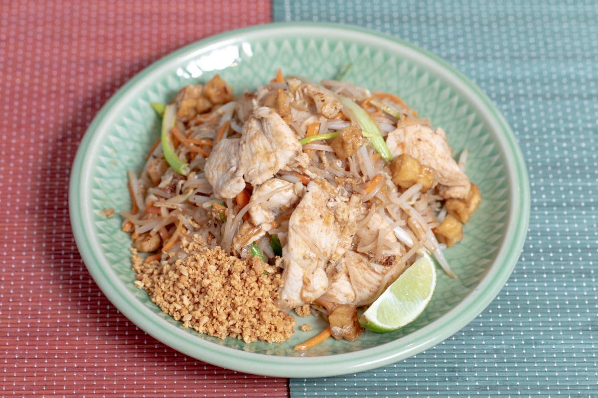 2. Chicken Pad Thai