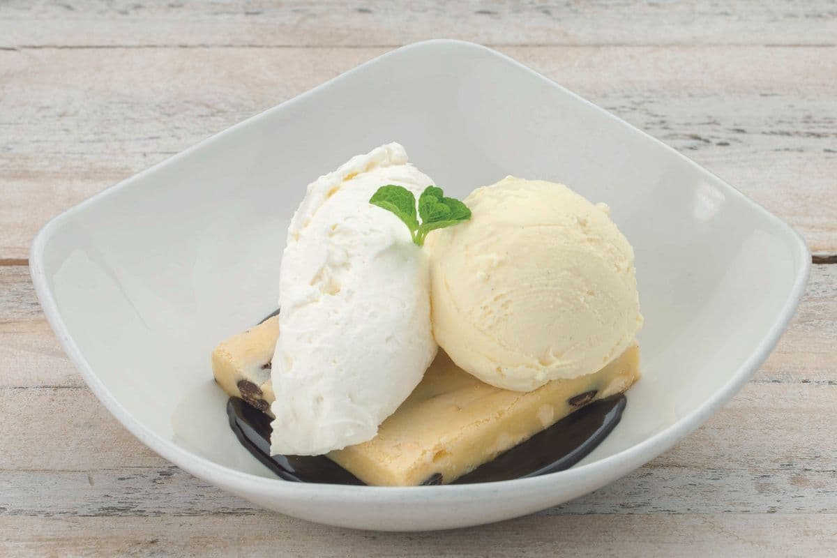 White Chocolate Brownie