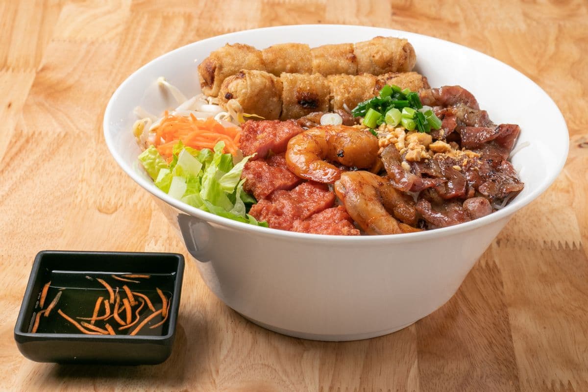 19. Special Vermicelli - Bun Dac Biet