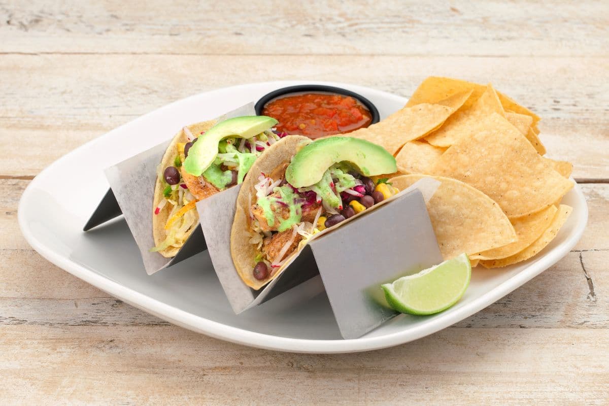Fish Tacos (2 pcs)