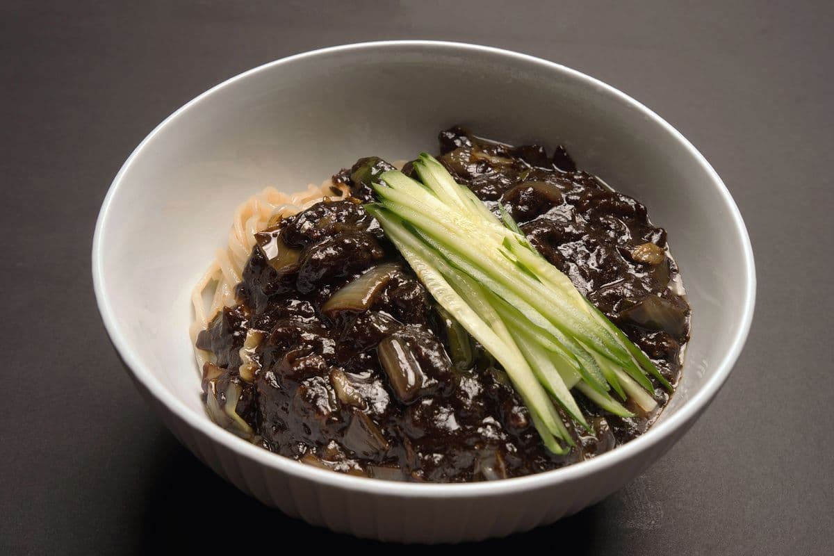 31. Jajangmyeon