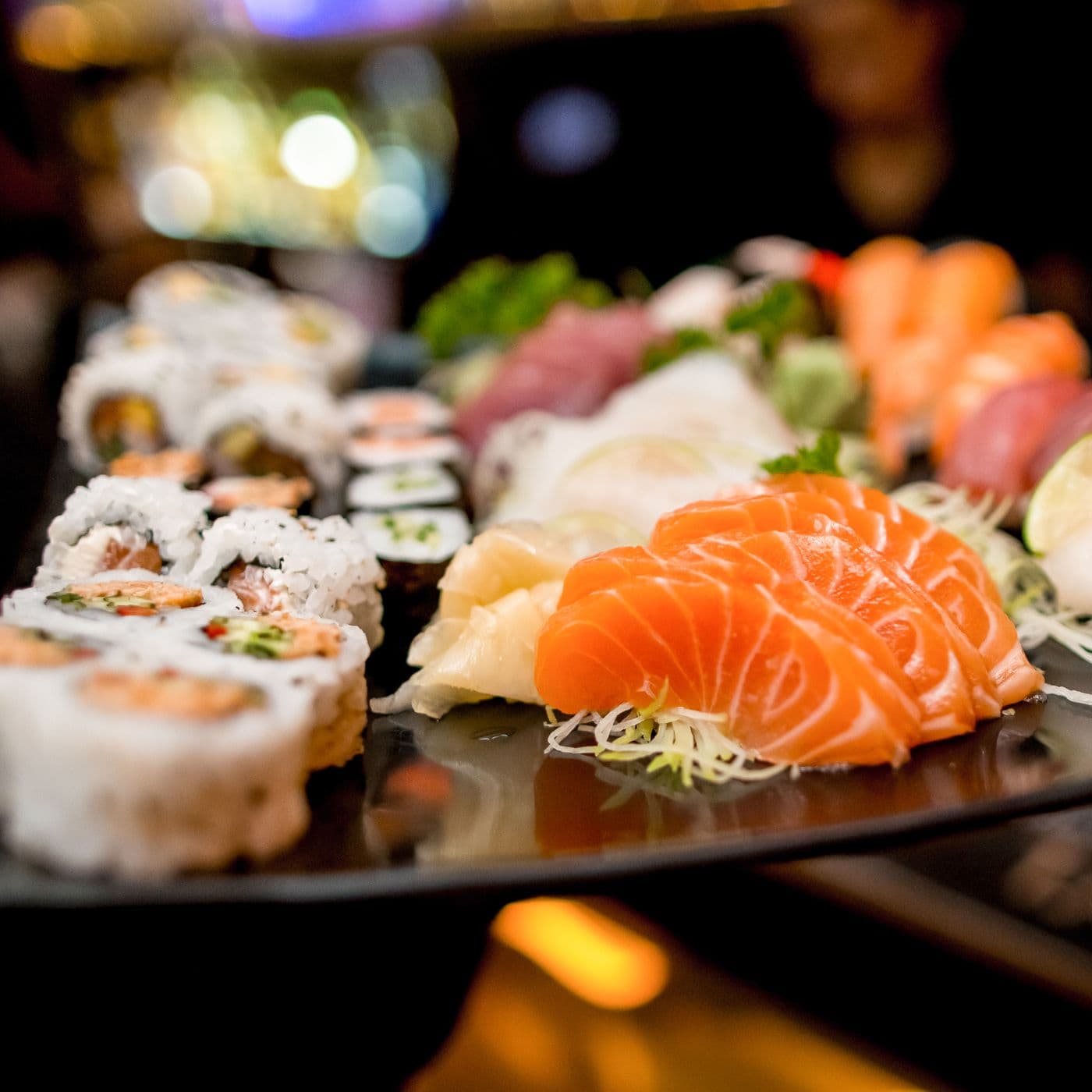 Yang's Kitchen & Sushi Bar