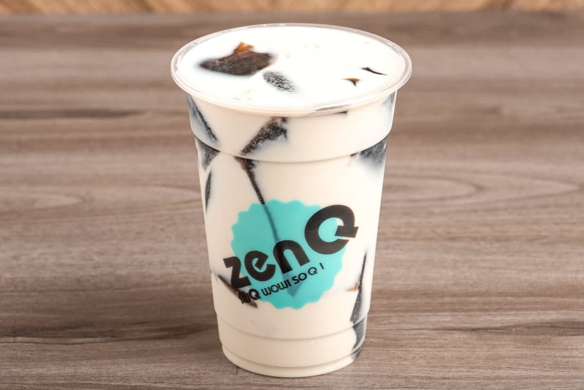 D1. Grass Jelly Latte
